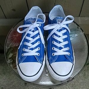 hero blue converse